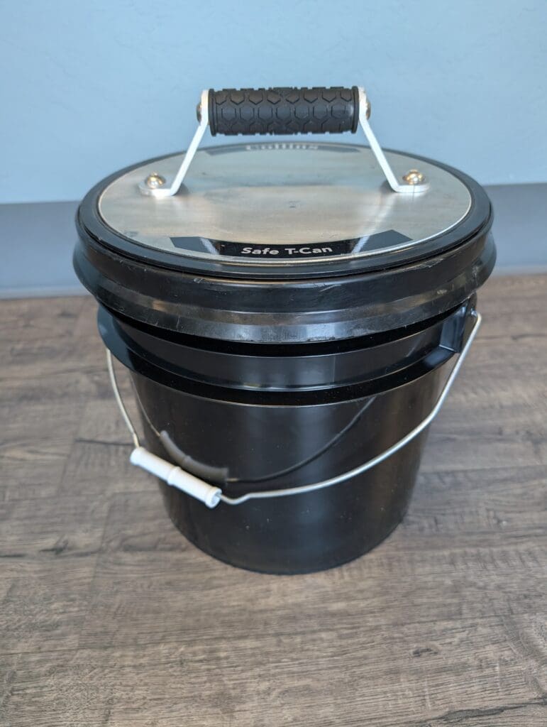 Mini-Safe-T-Can-1